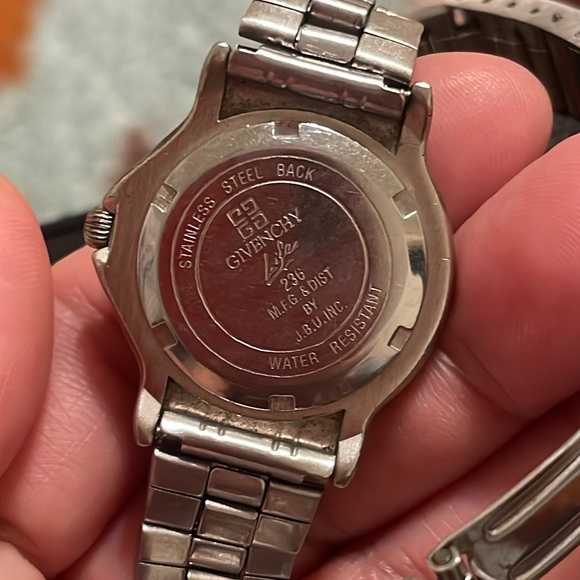 Givenchy Ladies Watch - Picture 7 of 10